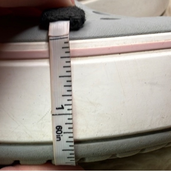Crocs platform size 8 - Picture 3 of 5